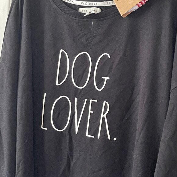 Rae Dunn Black Plus Size Dog Lover Sweatshirt with Socks New with Tags Size 2X - Picture 4 of 11
